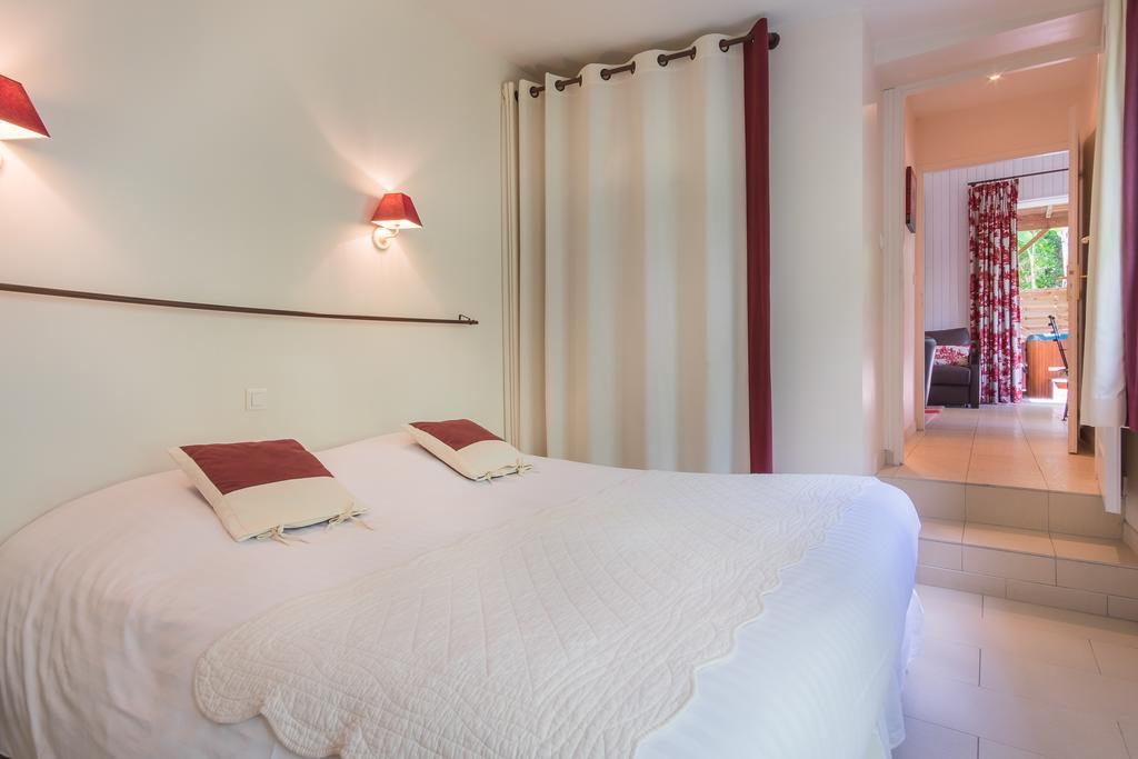 Manoir Du Parc (Adults Only) Hotell Amboise Exteriör bild
